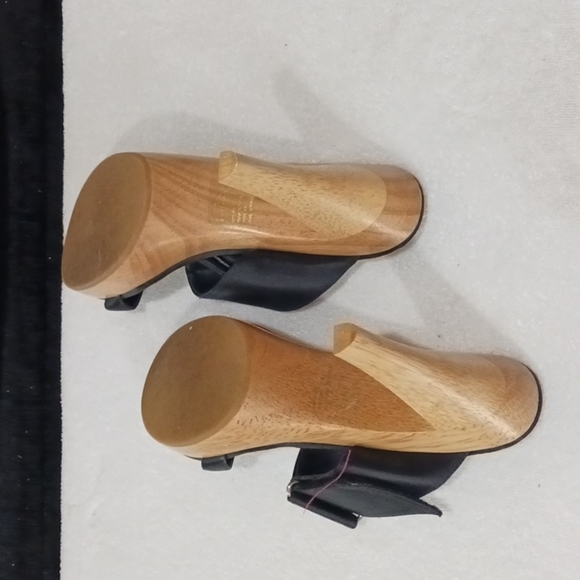 Bakers Black Chunky Strappy Heels. SIZE 10. - Picture 6 of 12